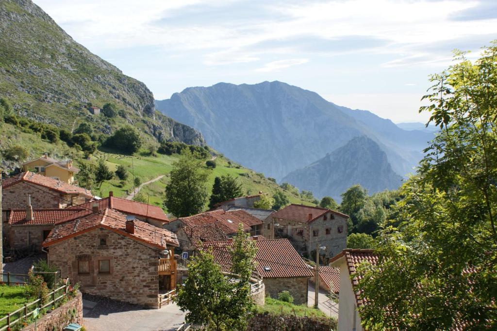 Apartamentos Rurales El Tio Pablo Picos De Europa Тревизо Номер фото