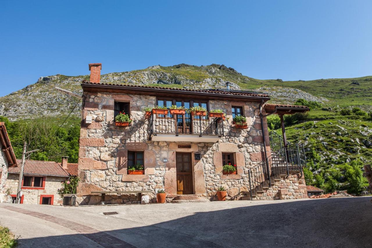 Apartamentos Rurales El Tio Pablo Picos De Europa Тревизо Экстерьер фото